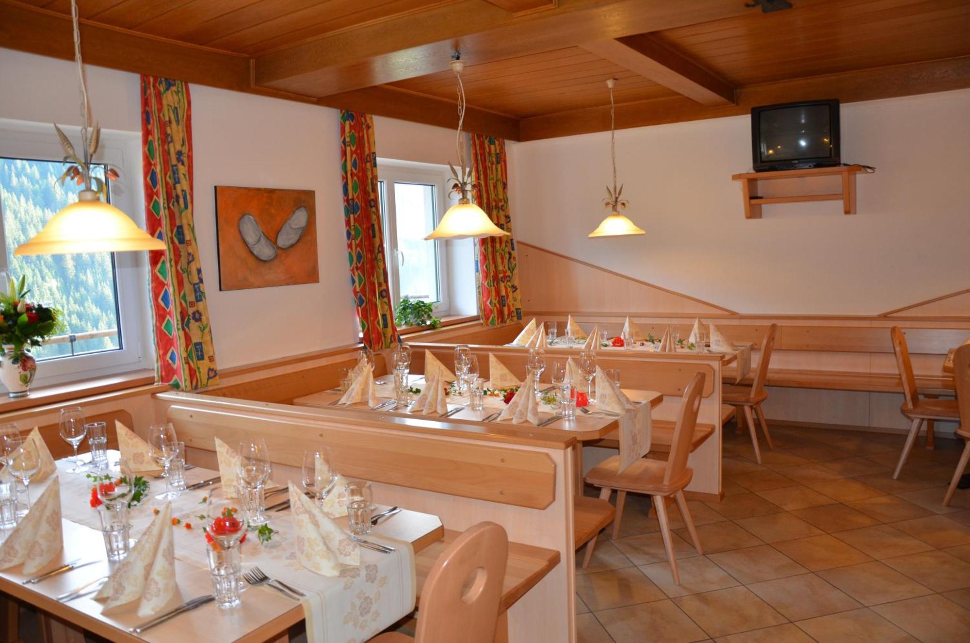 Ski In-Ski Out - Gaestehaeuser Saalbach-Hinterglemm - Wallegghof Christianhof Eksteriør bilde