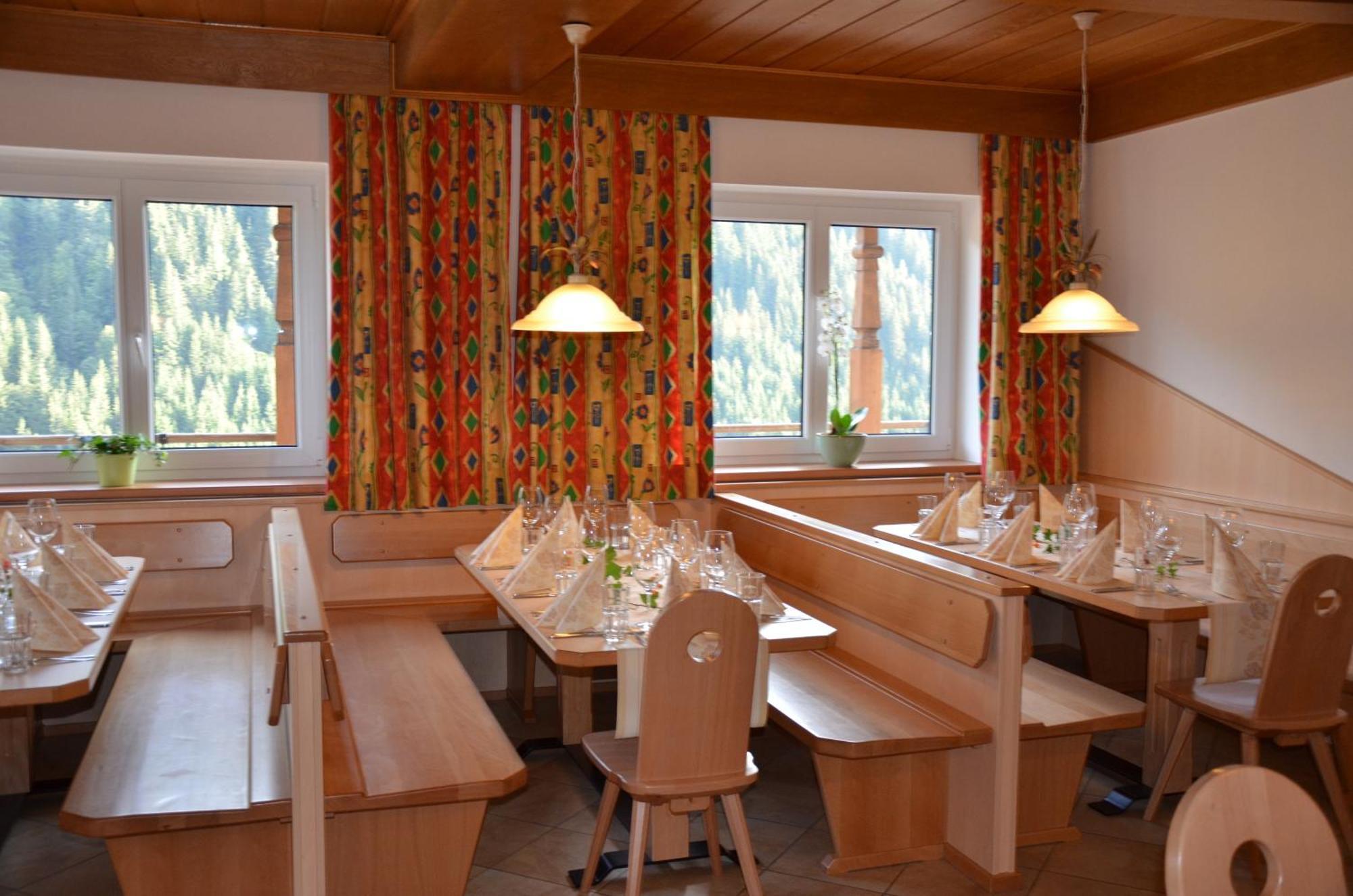 Ski In-Ski Out - Gaestehaeuser Saalbach-Hinterglemm - Wallegghof Christianhof Eksteriør bilde
